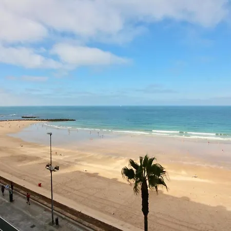 Ventanal Al Mar 아파트 *