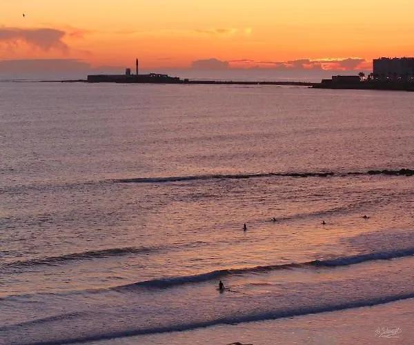 Ventanal Al Mar * Cádiz